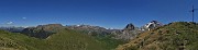 45 Dalla croce del Vindiolo vista verso Arera-Corna Piana a dx  e Monte Vetro a sx